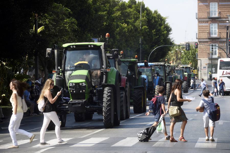 Los tractores toman Gran Vía