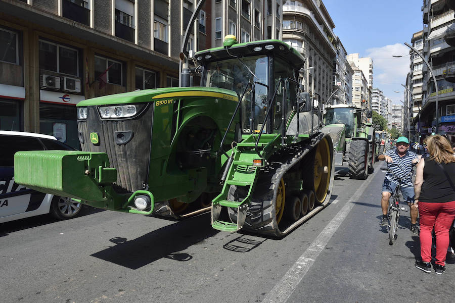 Los tractores toman Gran Vía