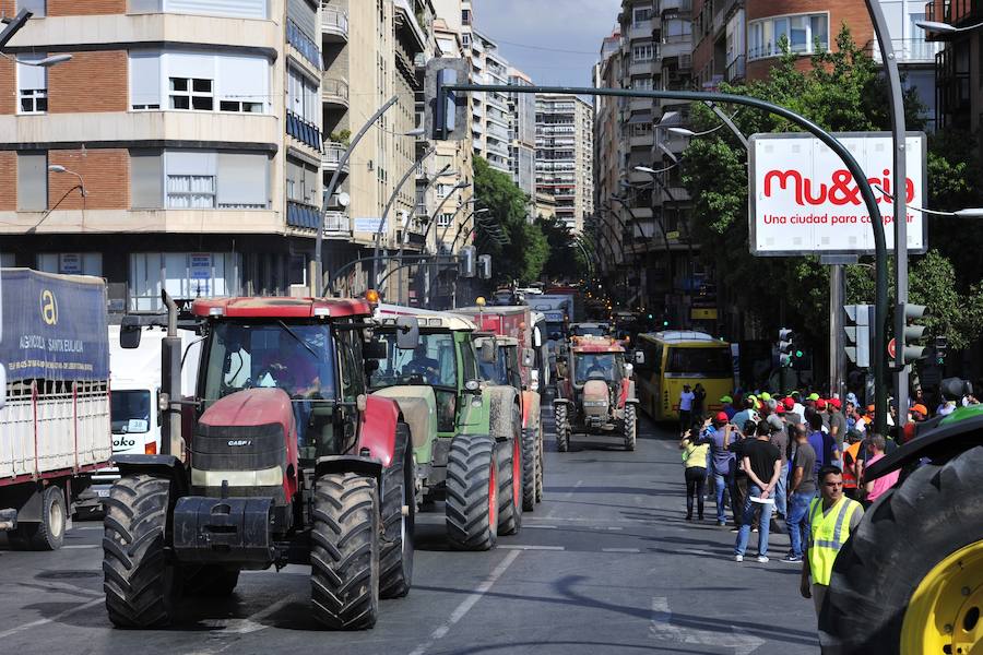Los tractores toman Gran Vía
