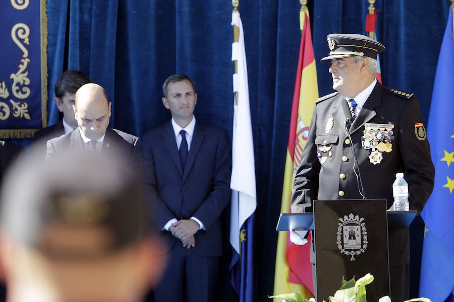 La Policía Nacional de Alicante celebra el día de su patrón