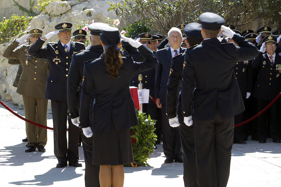 La Policía Nacional de Alicante celebra el día de su patrón