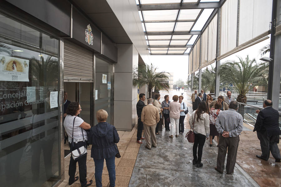 La Asociación de Parkinson estrena el local municipal para colectivos socio-sanitarios