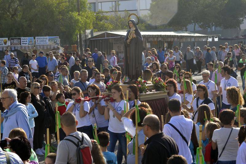 La romería de San Crispín emociona a los ilicitanos