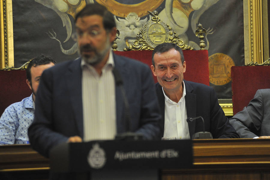 Pleno en el Ayuntamiento de Elche