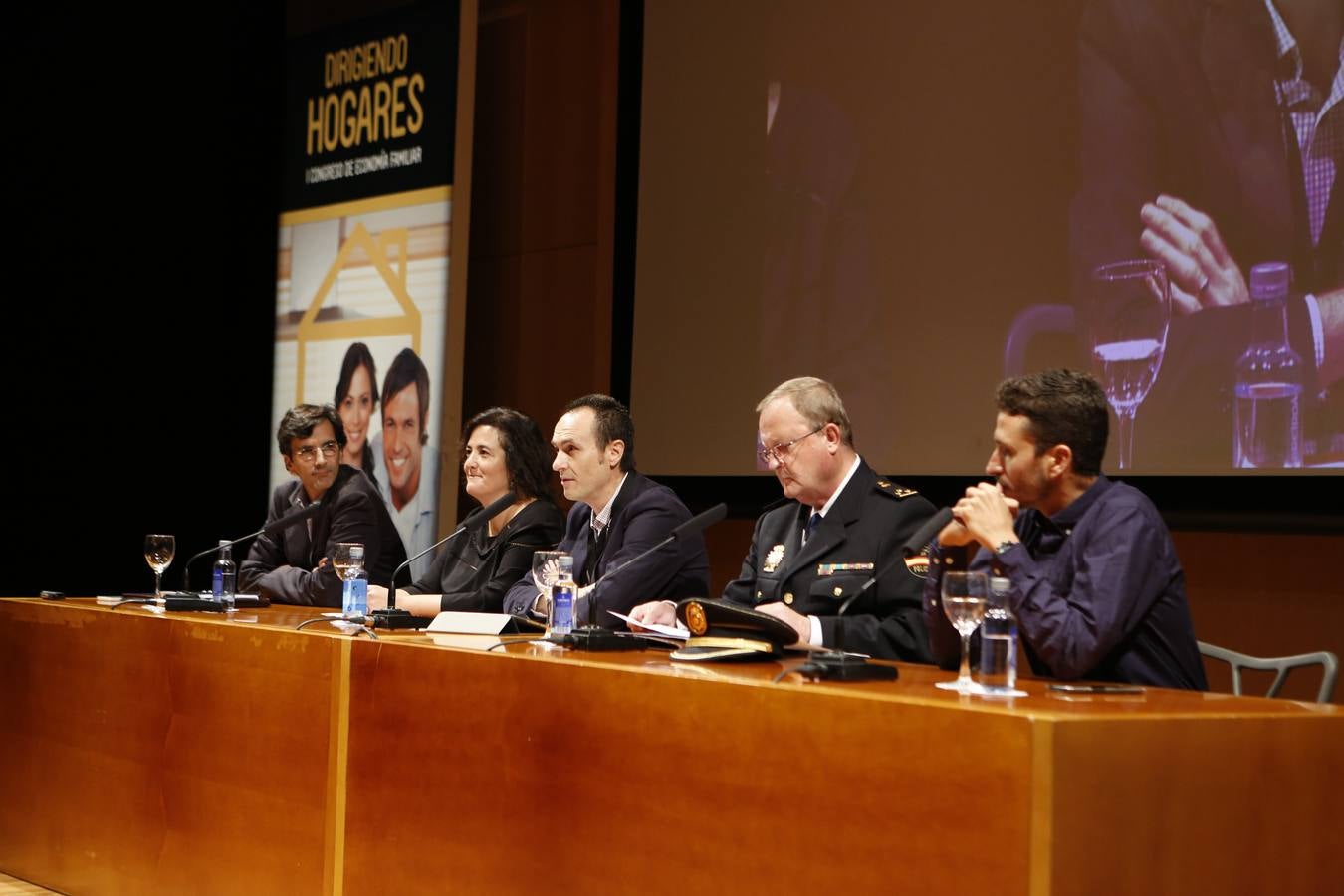 Lección magistral para gestionar hogares