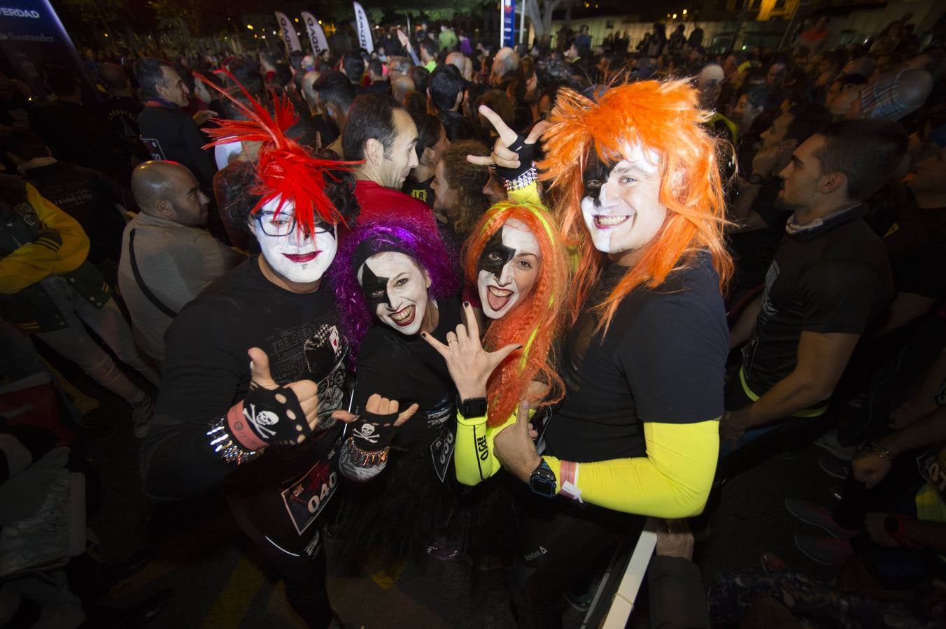 Noche de zapatillas y decibelios