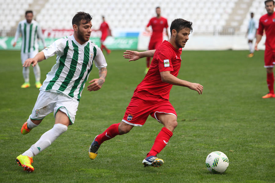 El Córdoba B sonroja al Lorca (4-0)