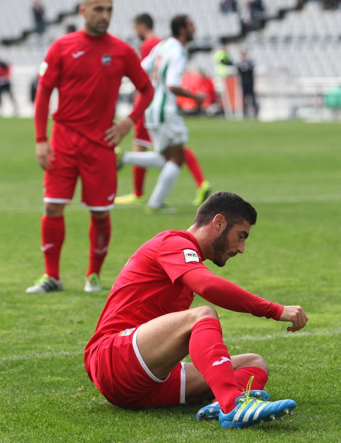 El Córdoba B sonroja al Lorca (4-0)