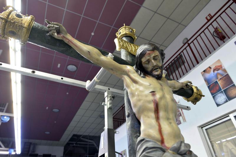 El Santísimo Cristo del Amparo está como nuevo