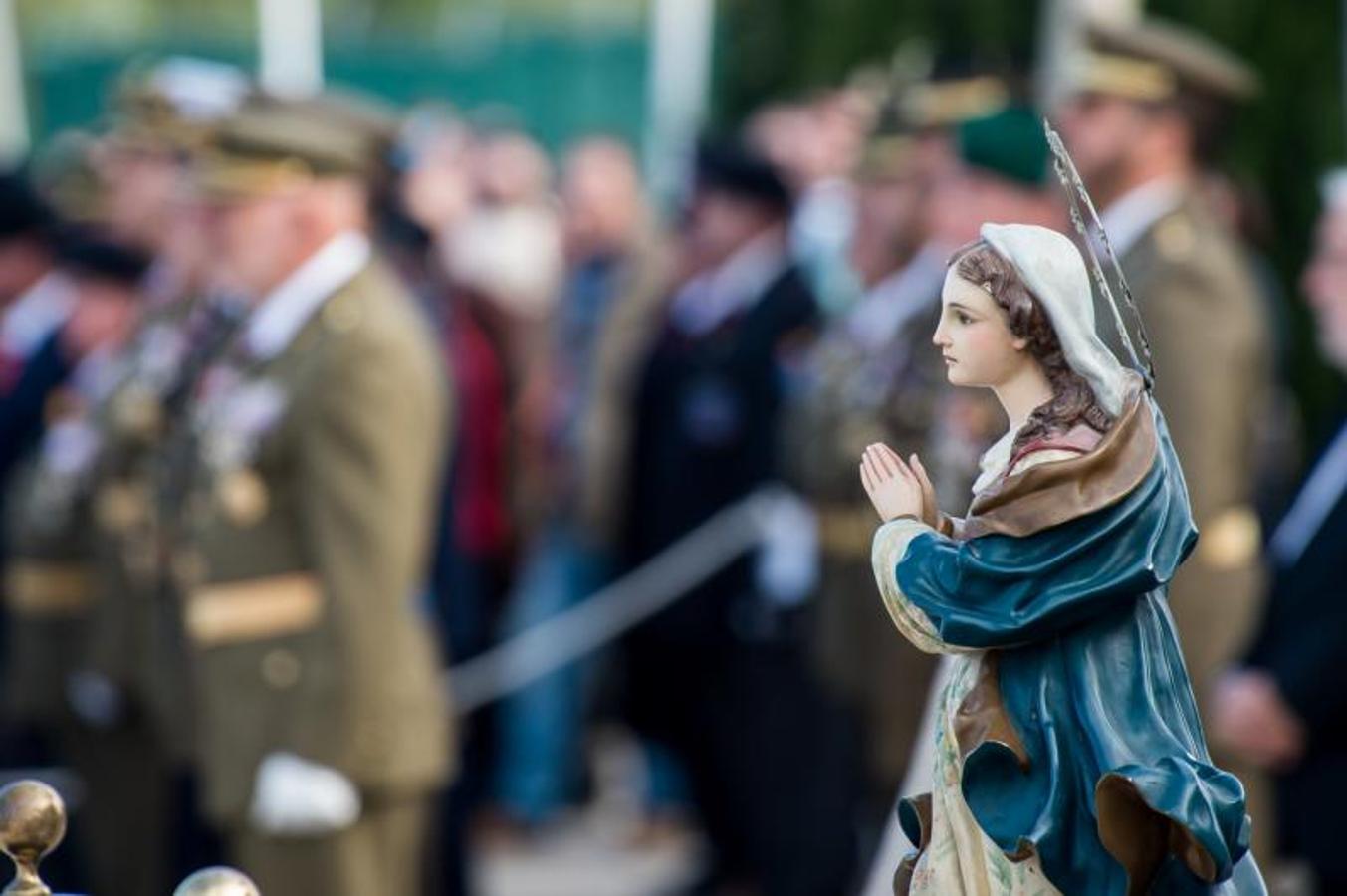 Parada y misa en la BRIPAC por el día de la inmaculada
