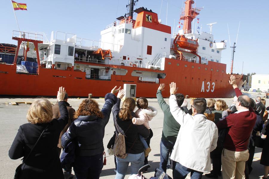 El &#039;Hespérides&#039; vuelve a la Antártida para estudiar el cambio climático