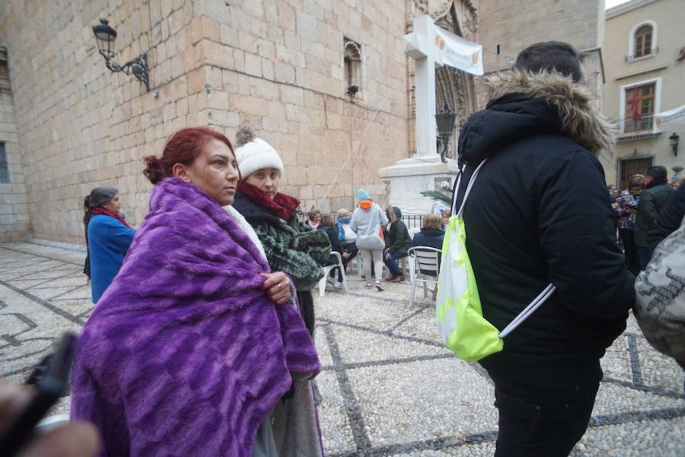 Una nueva manifestación frena el segundo intento de quitar la Cruz de los Caídos de Callosa