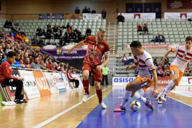 El Plásticos Romero frena en seco a ElPozo (4-4)