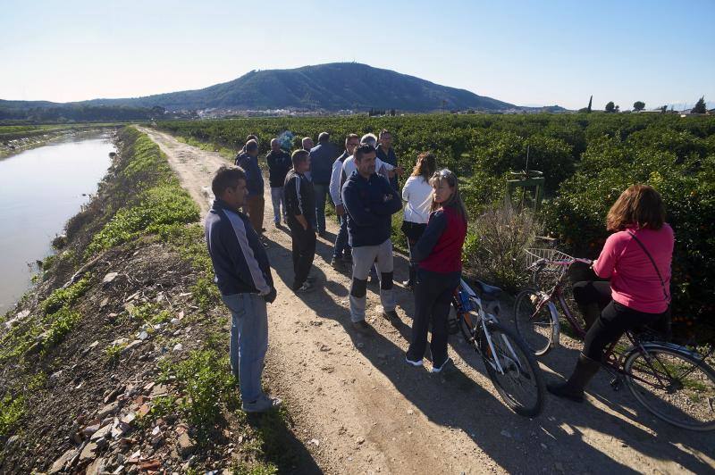 Vecinos muestran los daños del temporal en Molins