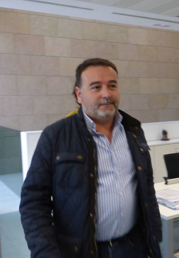 Moción de censura en Almoradí