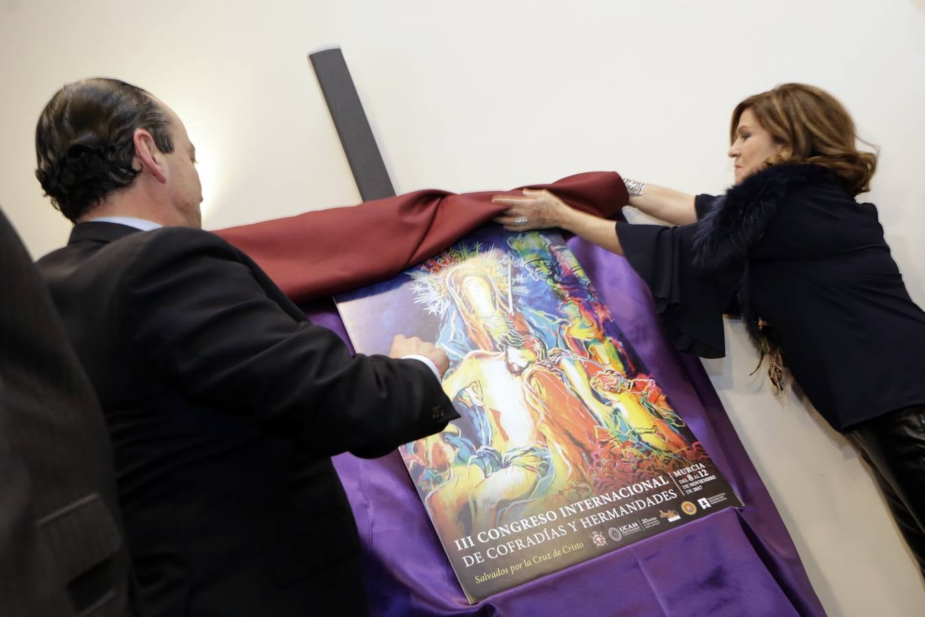 El Cristo del Rescate ilustra la Semana Santa murciana