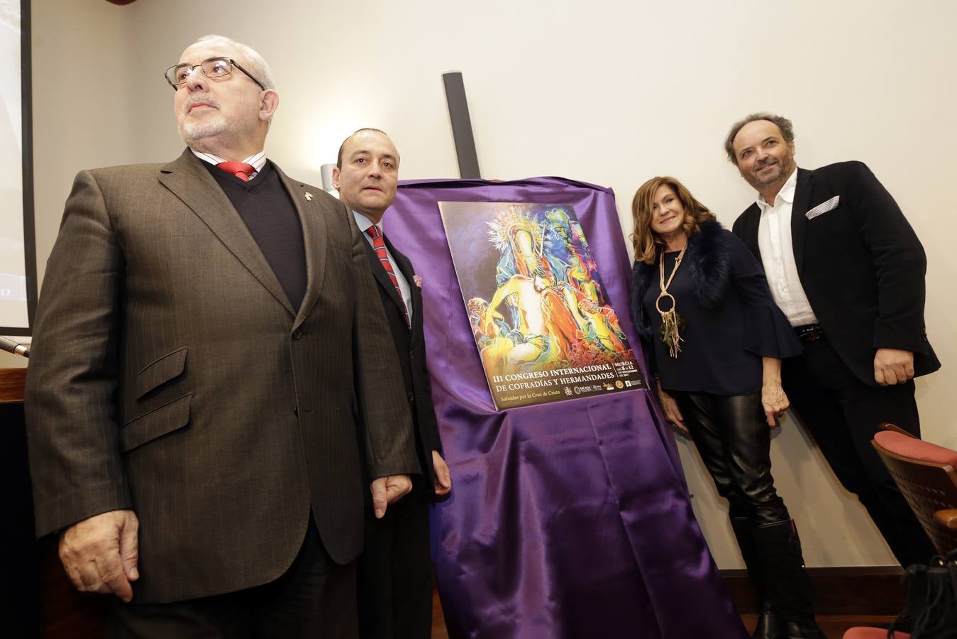 El Cristo del Rescate ilustra la Semana Santa murciana