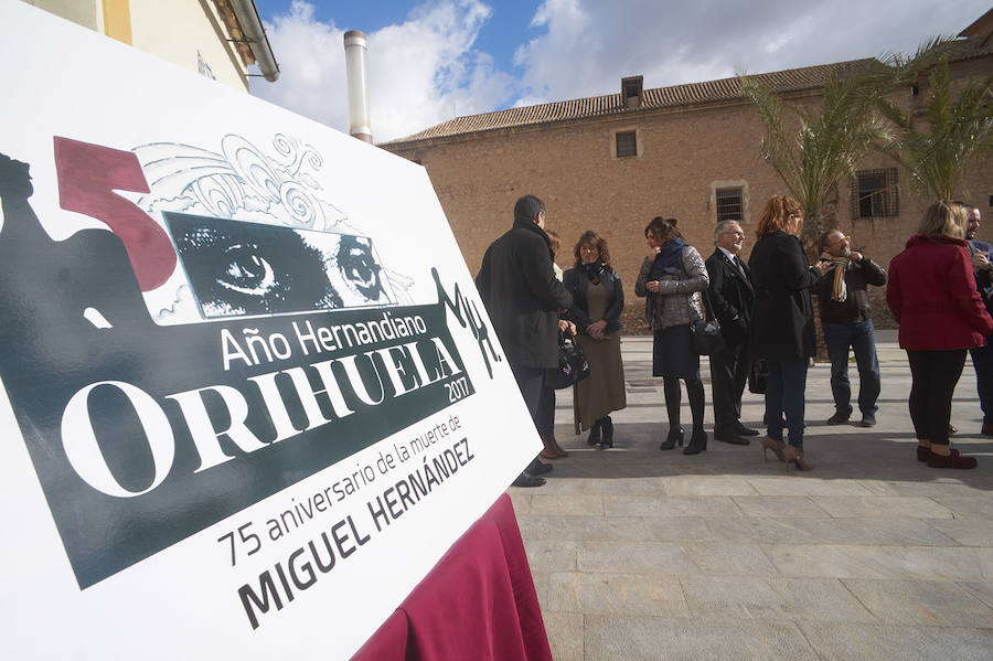 Un logo para recordar al poeta