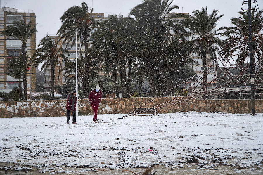 Nieve en el litoral de la Vega Baja