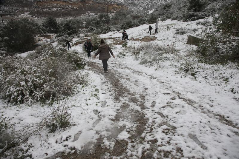 Los copos de nieve le cambian la cara a Cartagena