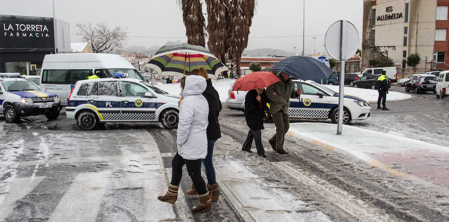 Intensas nevadas en los pueblos del interior