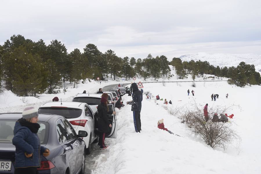 Atasco para ir a ver la nieve
