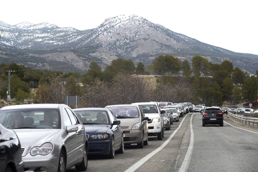 Atasco para ir a ver la nieve