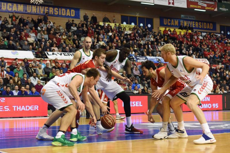 El UCAM, sin opciones ante el Baskonia (71-92)