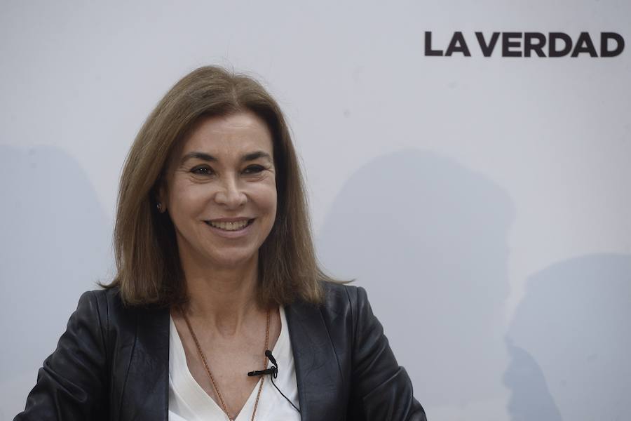 Carmen Posadas, en el Foro Nueva Murcia