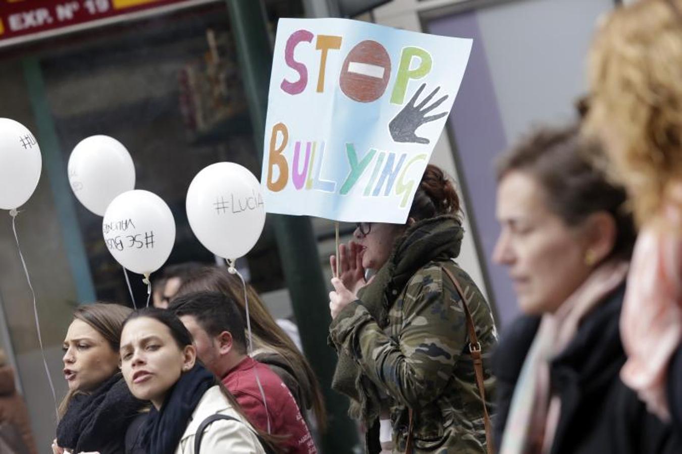 Manifestación multitudinaria en contra del bullying