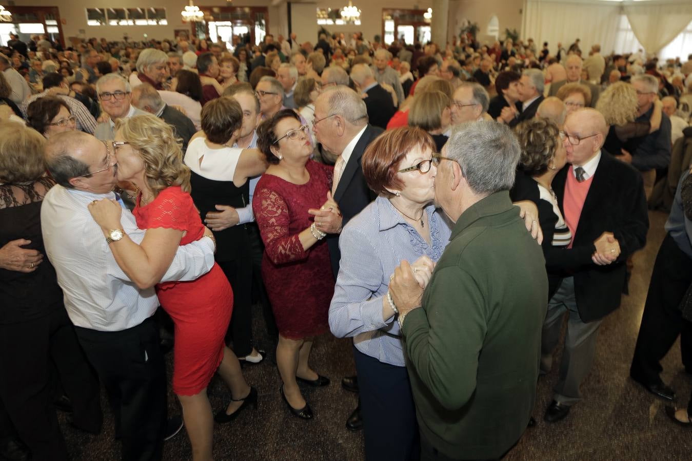 Muchos besos en Cartagena por San Valentín