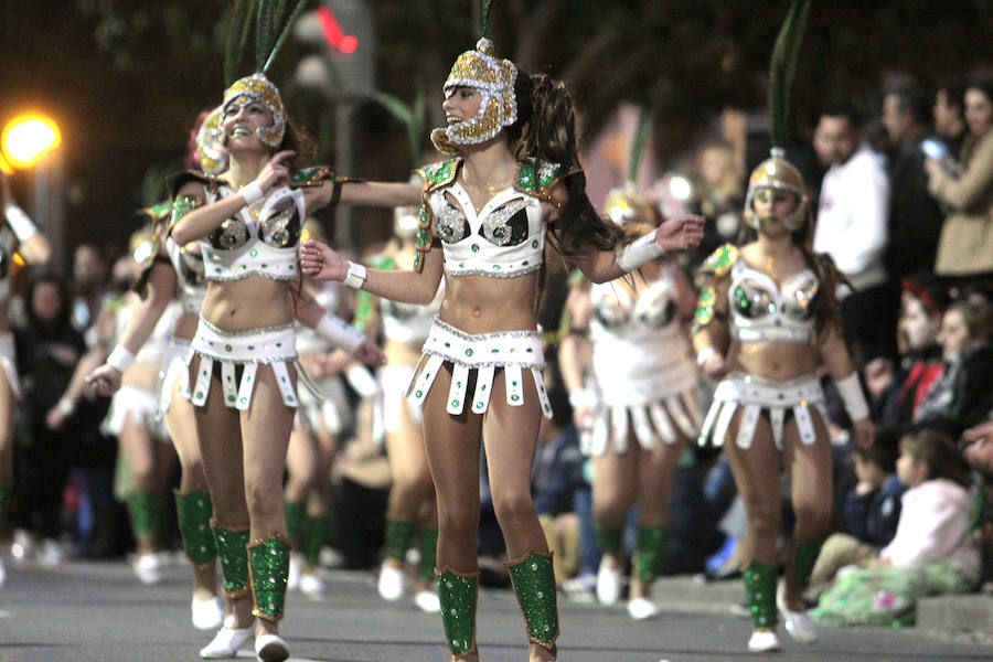 &#039;Glamour&#039; carnavalero en Cartagena