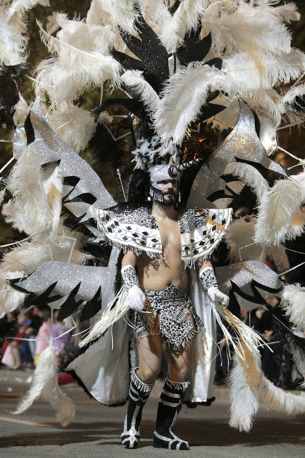 &#039;Glamour&#039; carnavalero en Cartagena
