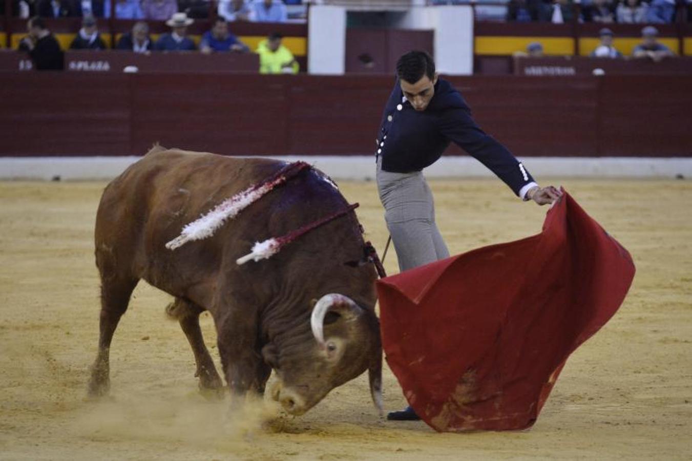 Toreros y solidaridad triunfan en el festival contra el cáncer