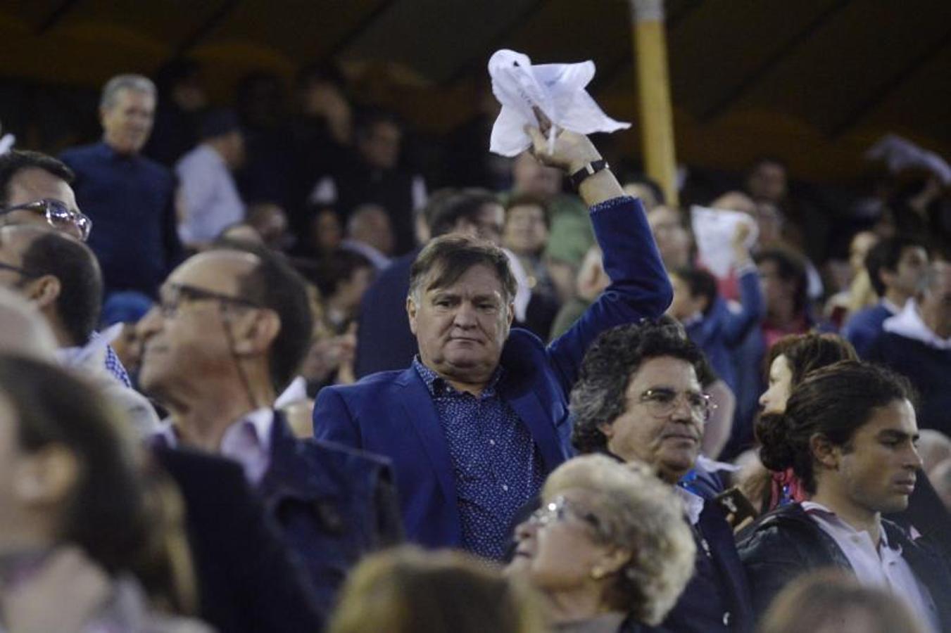 Toreros y solidaridad triunfan en el festival contra el cáncer