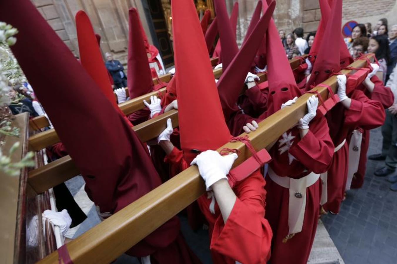 El Cristo de la Salud impone solemnidad en las calles de Murcia