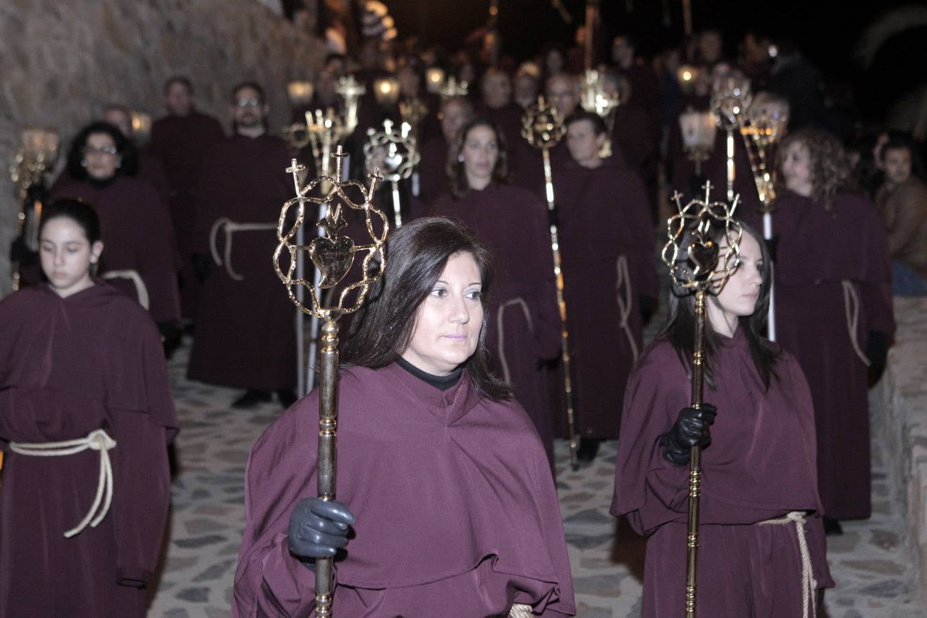 Emoción en Lorca en la bajada del Crucificado