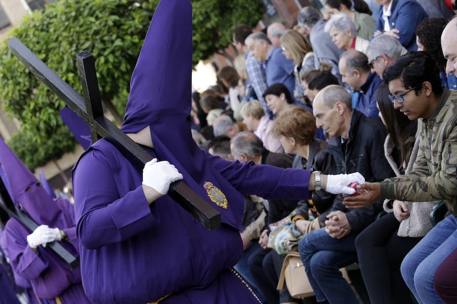 Desembarco de túnicas moradas