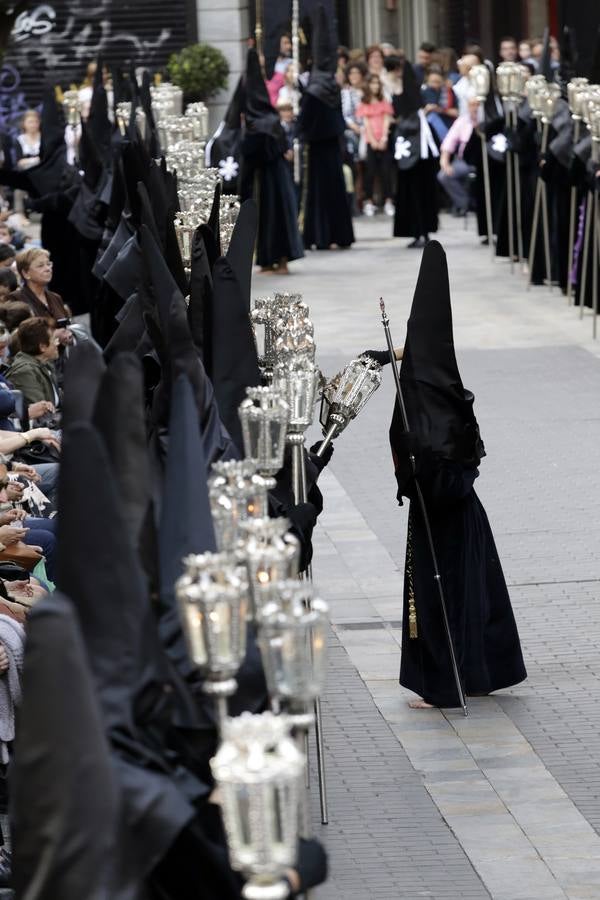 El Santo Sepulcro recorre las calles de Murcia