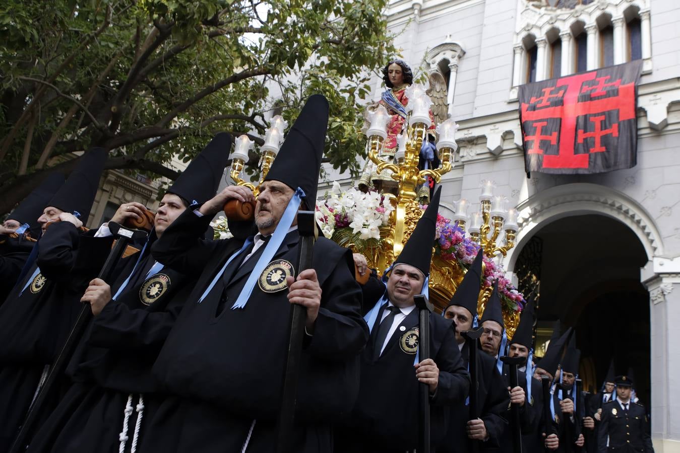 Servitas procesiona en la tarde del Viernes Santo murciano