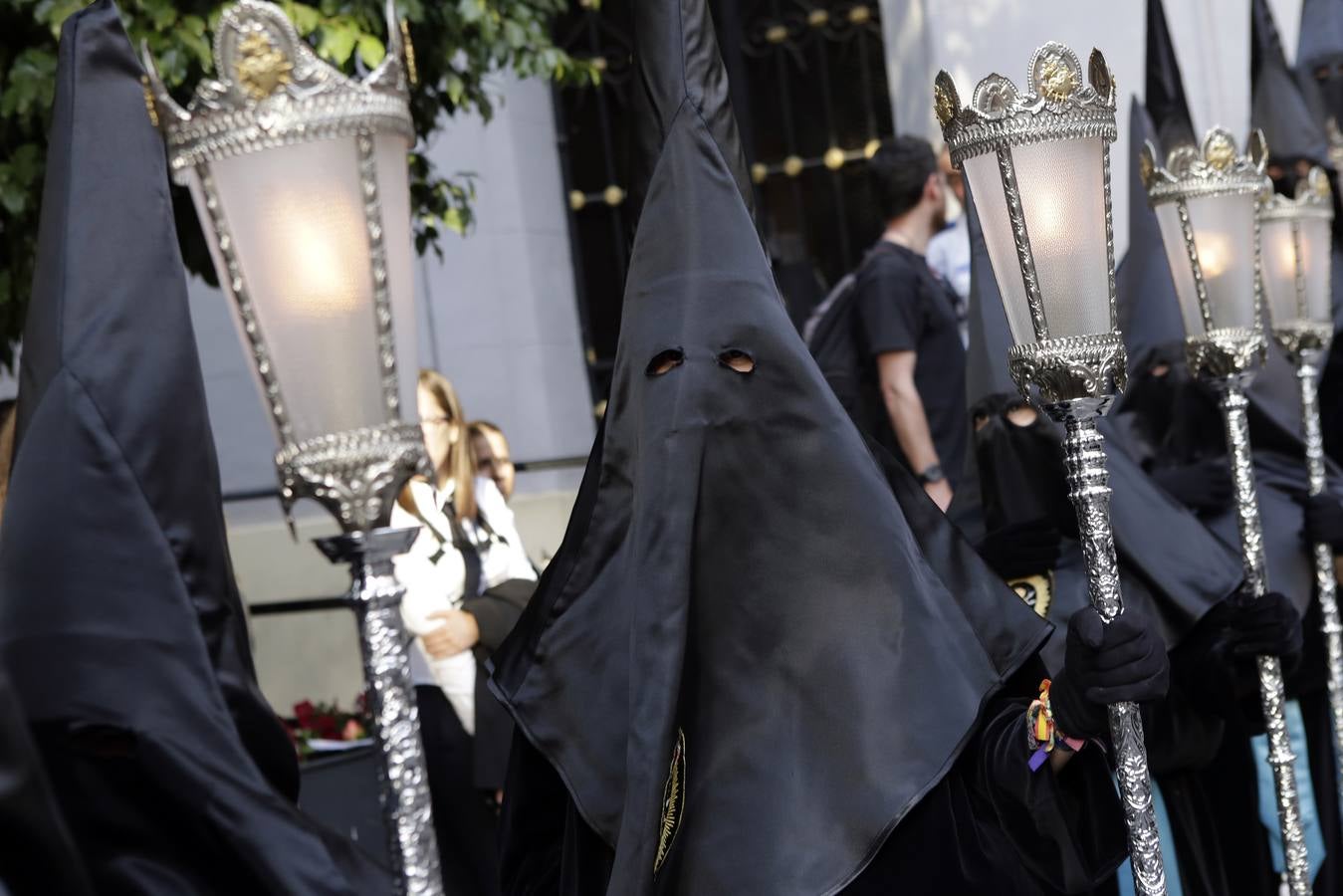 Servitas procesiona en la tarde del Viernes Santo murciano