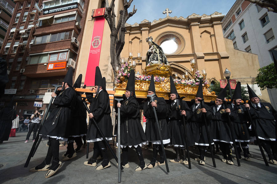 Nuestra Señora del Rosario emociona en las calles de Murcia