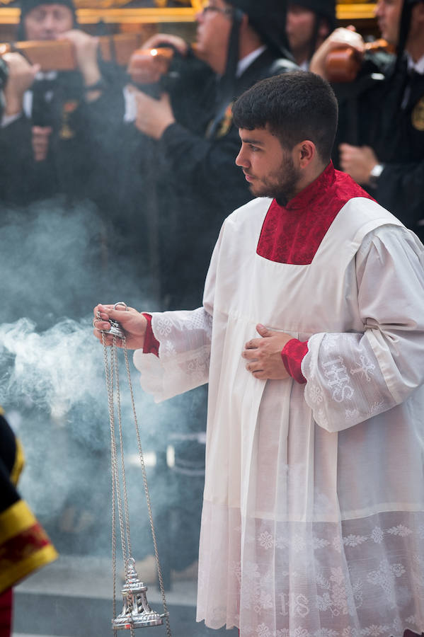 Nuestra Señora del Rosario emociona en las calles de Murcia