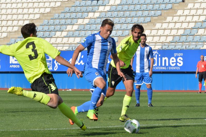 El Lorca transmite dudas ante el Córdoba B (1-1)