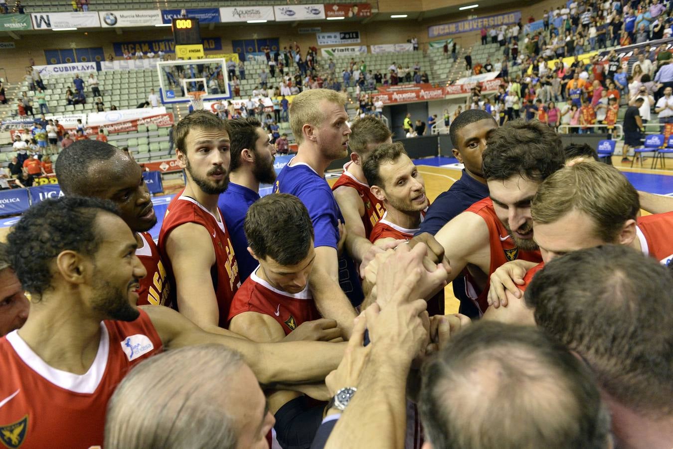 Inmerecida derrota del UCAM en su despedida