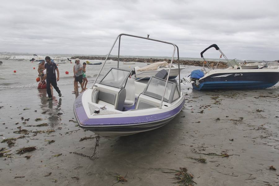 Meteorología desactiva el aviso naranja pero mantiene activa la alerta por lluvias, tormentas y fenómenos costeros.