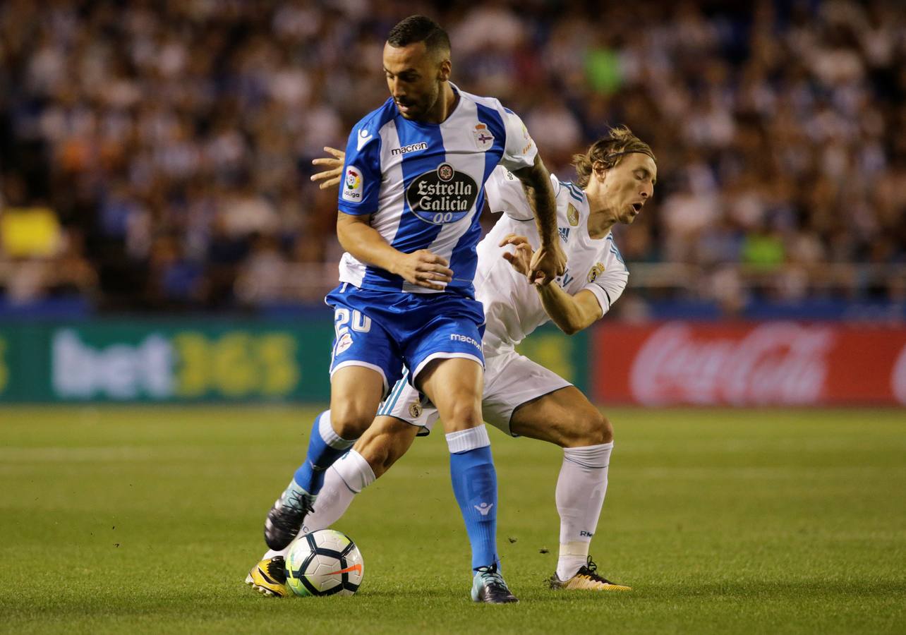 Las mejores imágenes del partido disputado en Riazor entre el Deportivo de la Coruña y el Real Madrid.