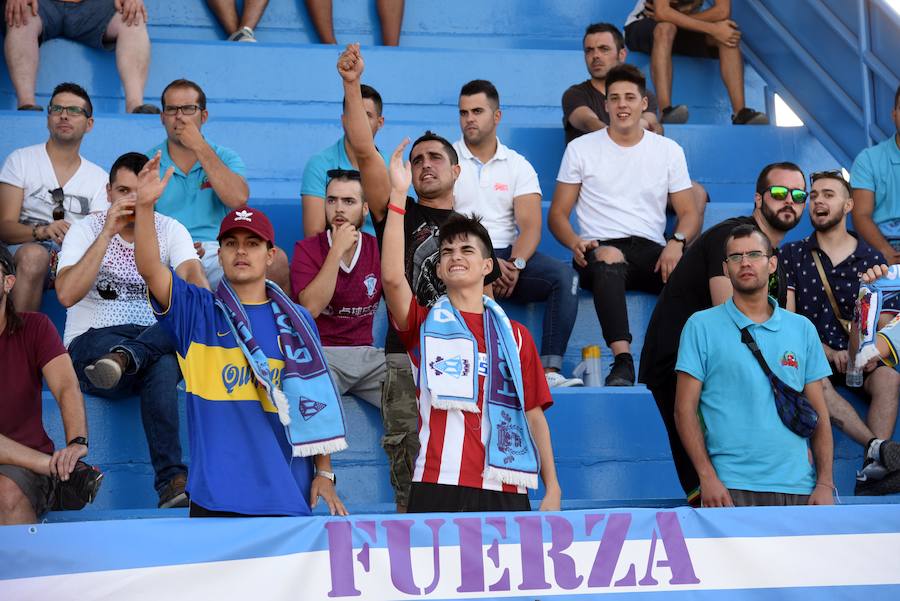 Giafranco, portero de El Ejido, desbarató numerosas ocasioens de gol locales y fue el mejor del partido