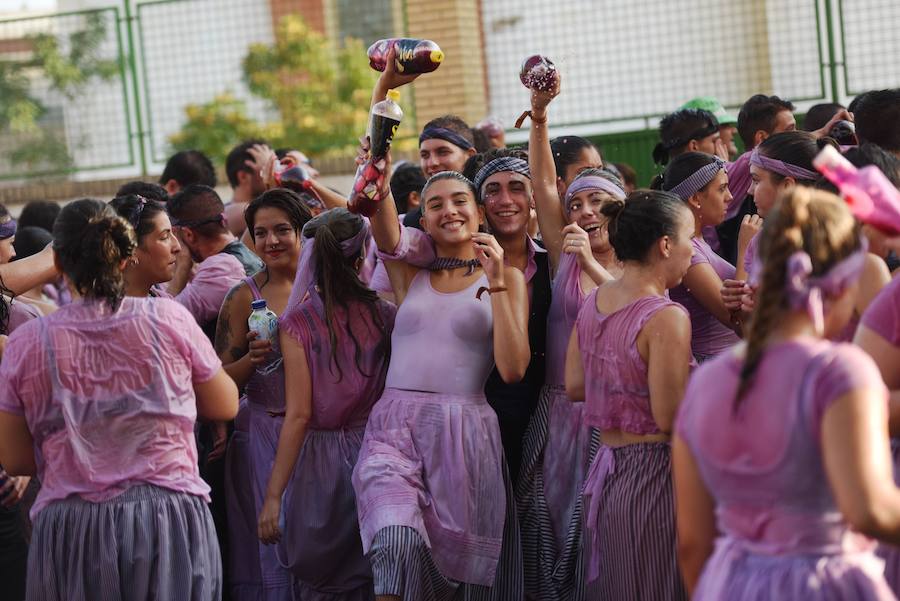 Las veinte peñas participantes repartieron 60.000 litros de caldo entre los asistentes