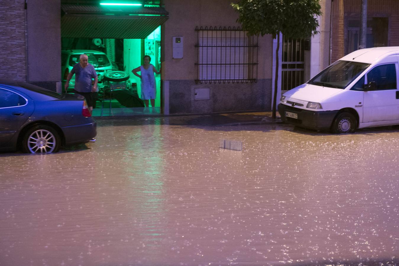 La Aemet eleva la alerta de amarilla a naranja por riesgo de tormentas persistentes e intensas en el Campo de Cartagena, Mazarrón, Valle del Guadalentín, Lorca y Águilas